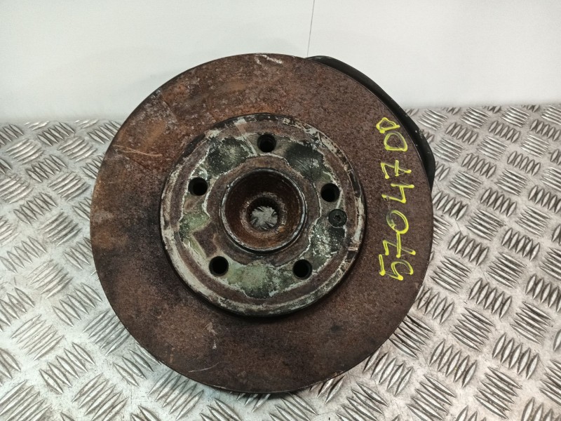 Recambio de mangueta delantera derecha para mercedes-benz clase b (w245) 2.0 cdi cat referencia OEM IAM   