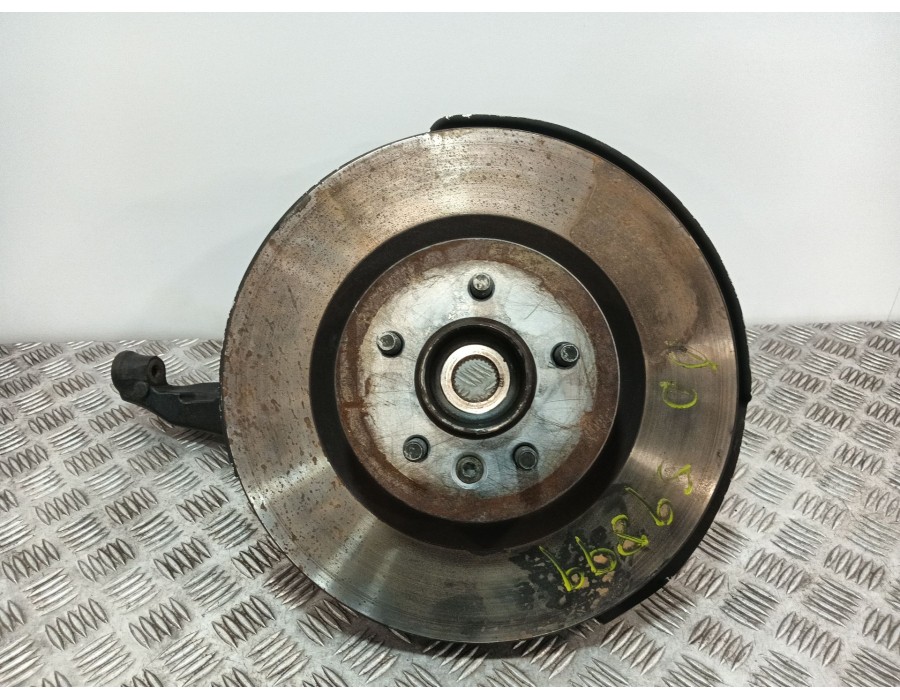 Recambio de mangueta delantera derecha para land rover discovery iv (l319) 3.0 sdv6 4x4 referencia OEM IAM AH223K185AC  