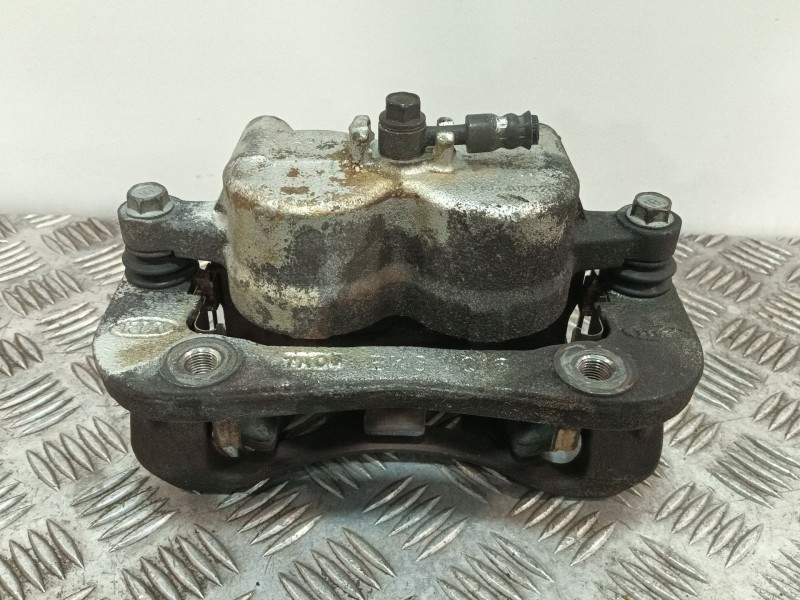 Recambio de pinza freno delantera izquierda para kia carnival referencia OEM IAM BK4VQ16  