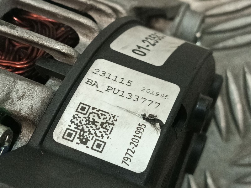 Recambio de alternador para hyundai h350 furgoneta 2.5 crdi referencia OEM IAM 373004A900 LRA04363 