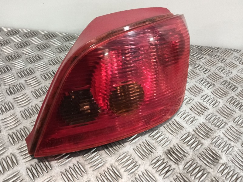 Recambio de piloto trasero derecho para peugeot 307 (s1) 2.0 16v cat referencia OEM IAM 89022860507  