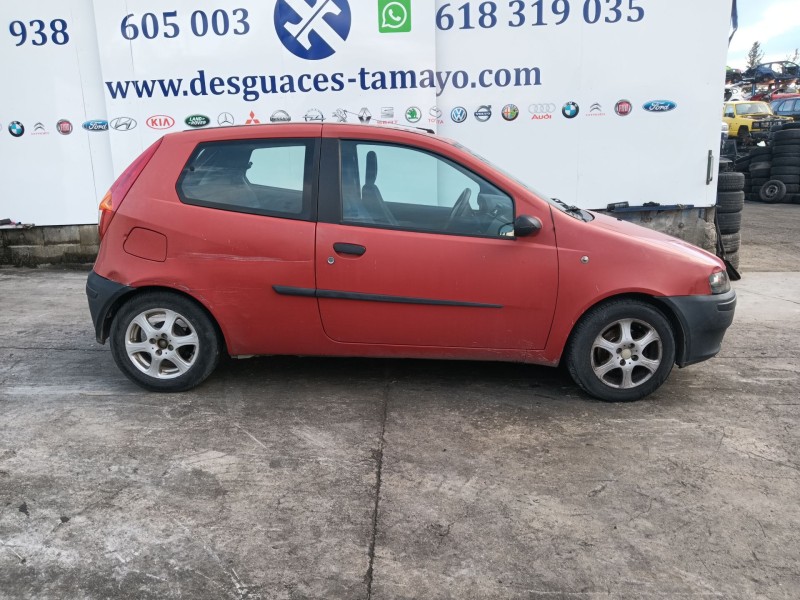 fiat punto (188_) del año 2000