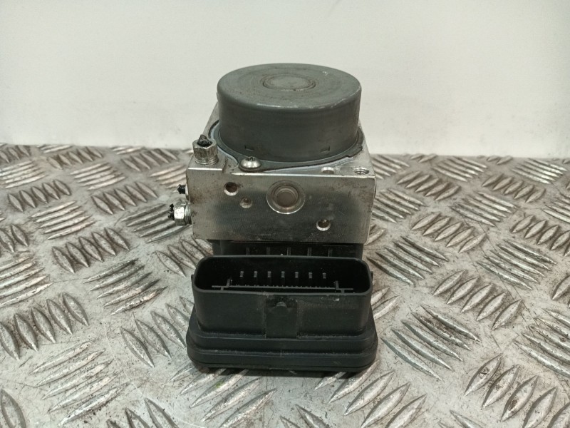 Recambio de abs para toyota c-hr (_x1_) 1.8 hybrid (zyx10_, zyx11_) referencia OEM IAM 4451047070 11304041030 