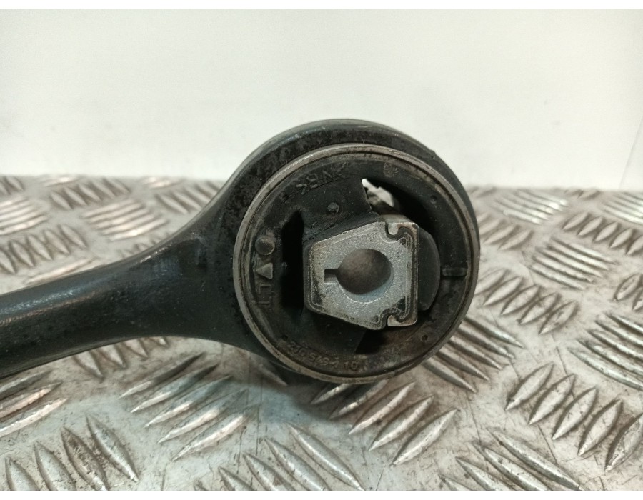 Recambio de brazo suspension inferior delantero izquierdo para bmw x3 (e83) 3.0 d referencia OEM IAM 3443129  