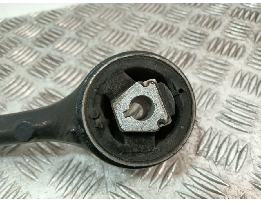 Recambio de brazo suspension inferior delantero izquierdo para bmw x3 (e83) 3.0 d referencia OEM IAM 3443129  