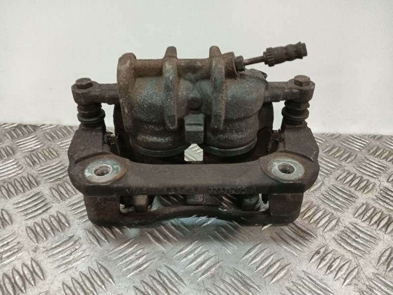 Recambio de pinza freno delantera derecha para peugeot expert tepee (vf3x_) 2.0 hdi 120 referencia OEM IAM 32410035  