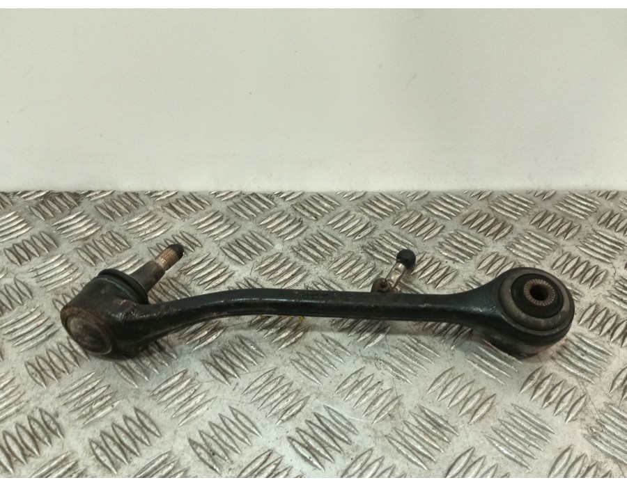 Recambio de brazo suspension inferior delantero derecho para bmw x3 (e83) 3.0 d referencia OEM IAM 3415030  