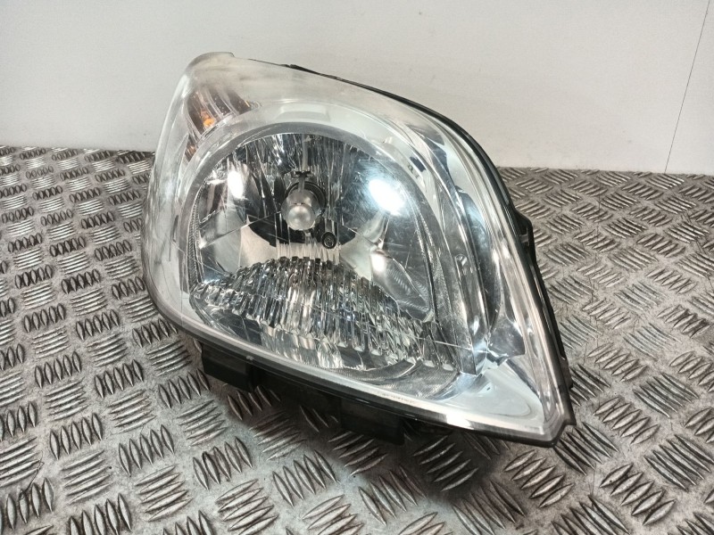 Recambio de faro derecho para fiat qubo (225_) 1.4 (225axa1a, 225cxa1a) referencia OEM IAM 04556099900010 45560393 