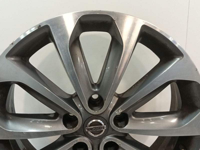 Recambio de llanta para nissan qashqai i (j10, nj10) 2.0 dci referencia OEM IAM MB73JD18A  