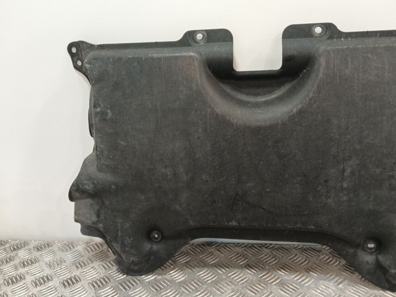 Recambio de cubrecarter para mercedes-benz clase c (w204) c 200 cdi (204.001) referencia OEM IAM A2045203223  