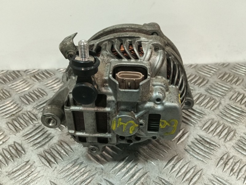 Recambio de alternador para mazda 2 (de_, dh_) 1.3 (de3fs) referencia OEM IAM   
