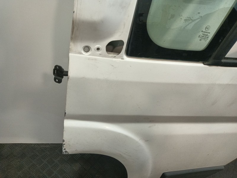 Recambio de puerta delantera izquierda para citroën jumper iii furgoneta 2.2 hdi 110 referencia OEM IAM   