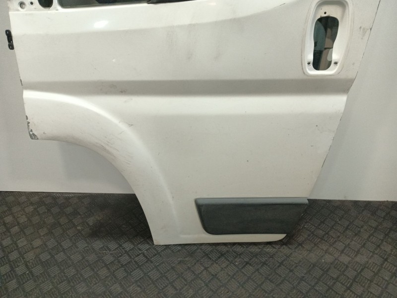 Recambio de puerta delantera izquierda para citroën jumper iii furgoneta 2.2 hdi 110 referencia OEM IAM   