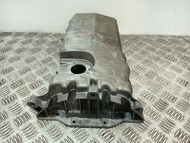Recambio de carter para volkswagen golf iv (1j1) 1.9 tdi referencia OEM IAM 038103603N  