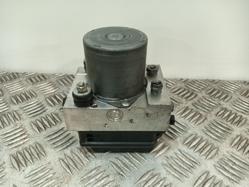 Recambio de abs para land rover discovery iii (l319) 2.7 td 4x4 referencia OEM IAM 0265950472 SRB500440 