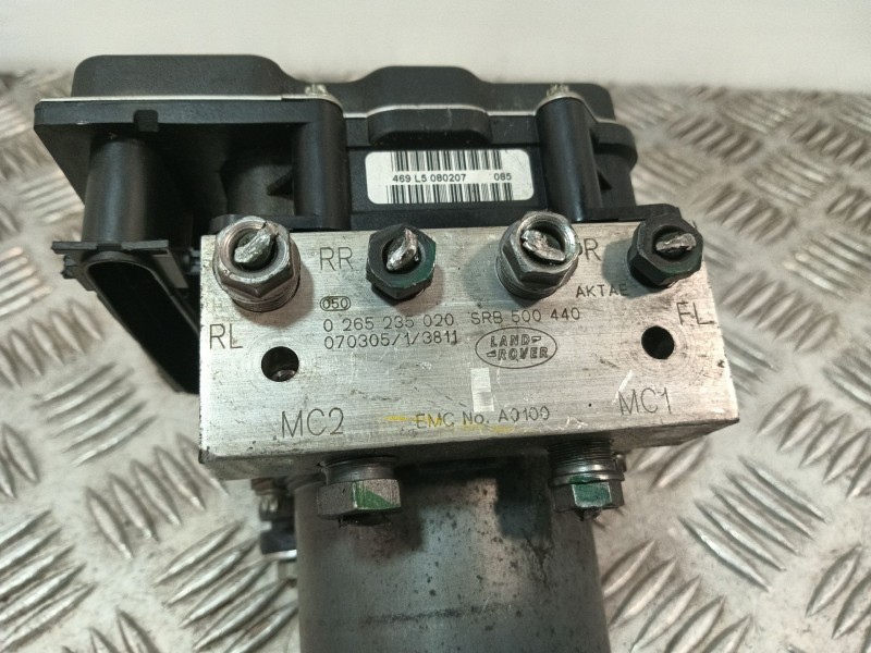 Recambio de abs para land rover discovery iii (l319) 2.7 td 4x4 referencia OEM IAM 0265950472 SRB500440 