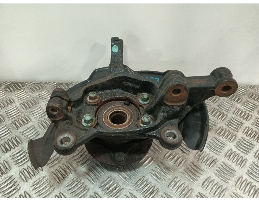 Recambio de mangueta delantera izquierda para mazda cx-3 (dk) 2.0 skyactiv-g (dk5w, dk6w) referencia OEM IAM   