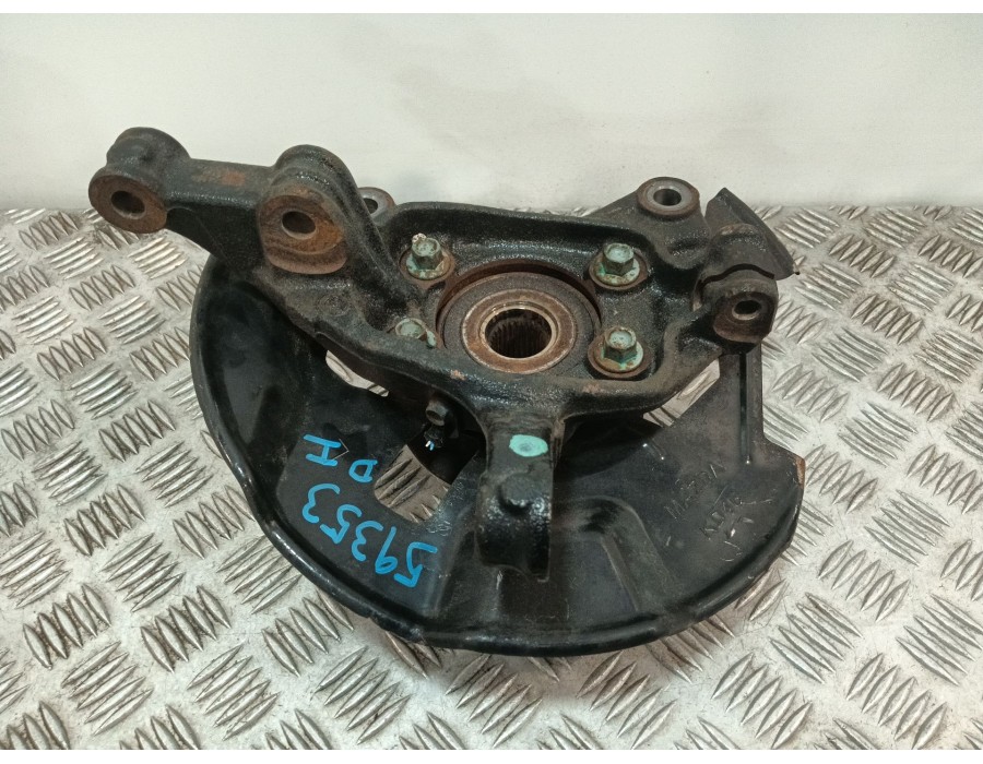 Recambio de mangueta delantera izquierda para mazda cx-3 (dk) 2.0 skyactiv-g (dk5w, dk6w) referencia OEM IAM   