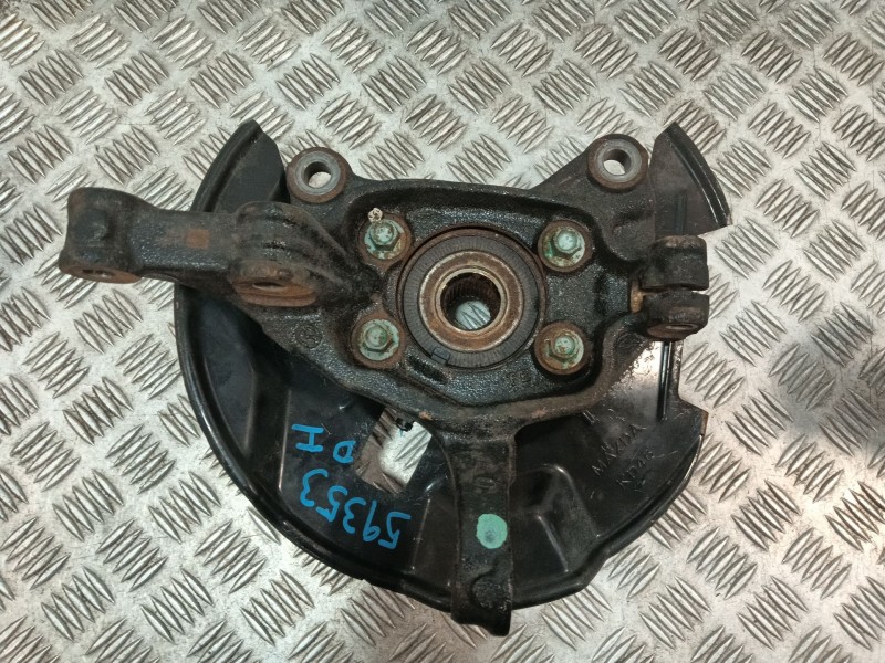Recambio de mangueta delantera izquierda para mazda cx-3 (dk) 2.0 skyactiv-g (dk5w, dk6w) referencia OEM IAM   