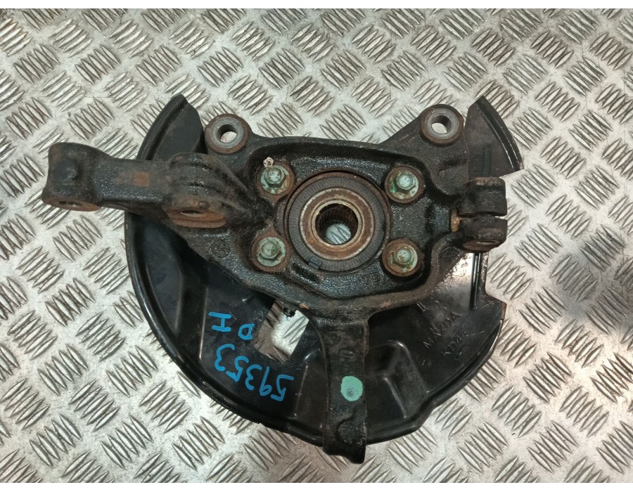 Recambio de mangueta delantera izquierda para mazda cx-3 (dk) 2.0 skyactiv-g (dk5w, dk6w) referencia OEM IAM   