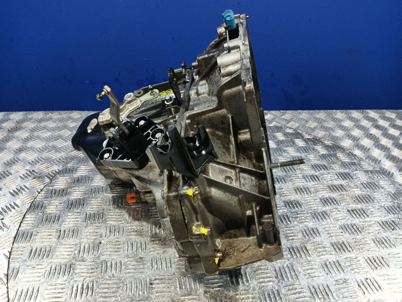 Recambio de caja cambios para renault grand modus 1.2 16v referencia OEM IAM JH3184  