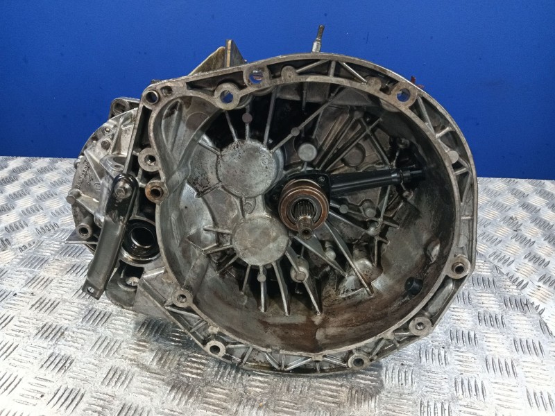 Recambio de caja cambios para renault trafic ii furgoneta (fl) 1.9 dci 80 (fl0b) referencia OEM IAM PK5069  