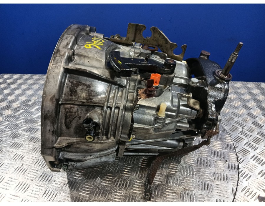 Recambio de caja cambios para renault trafic ii furgoneta (fl) 1.9 dci 80 (fl0b) referencia OEM IAM PK5069  