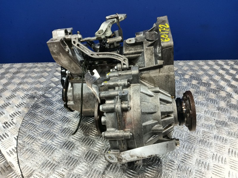 Recambio de caja cambios para volkswagen golf v (1k1) 1.9 tdi referencia OEM IAM JCR  