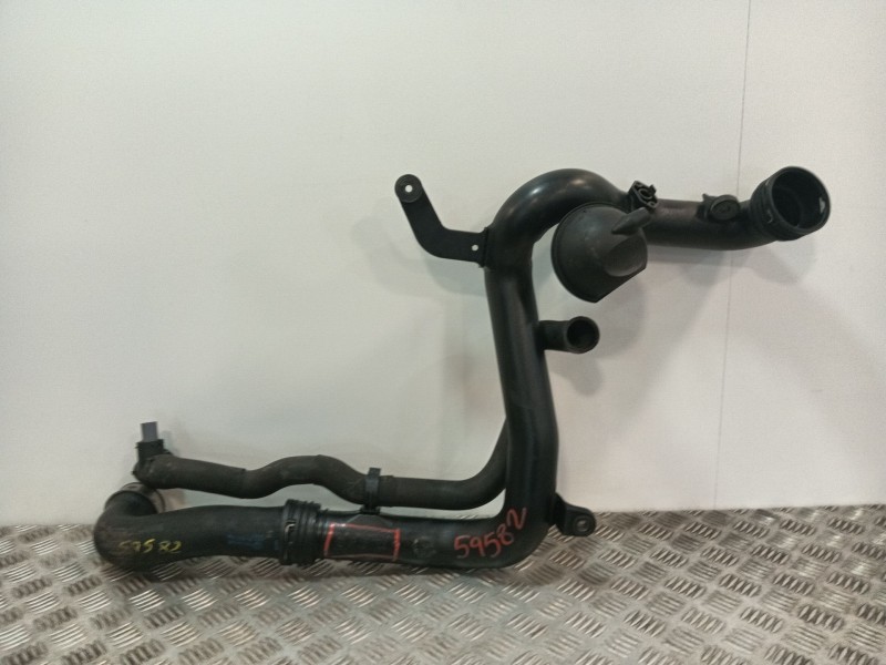 Recambio de tubo intercooler para seat altea (5p1) 1.9 tdi referencia OEM IAM 1K0145770B 1K0145762AC 