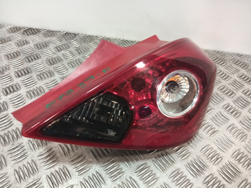 Recambio de piloto trasero derecho para opel corsa d referencia OEM IAM 084421953R  