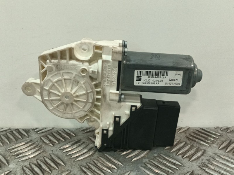 Recambio de motor elevalunas trasero izquierdo para seat leon (1p1) stylance / style referencia OEM IAM 1K0959703AF  