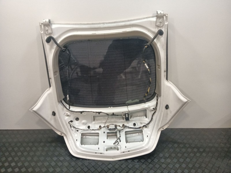 Recambio de porton trasero para opel insignia berlina 2.0 cdti cat referencia OEM IAM   