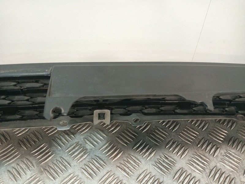 Recambio de rejilla delantera para toyota rav 4 ii (_a2_) 2.0 d 4wd (cla20_, cla21_) referencia OEM IAM   