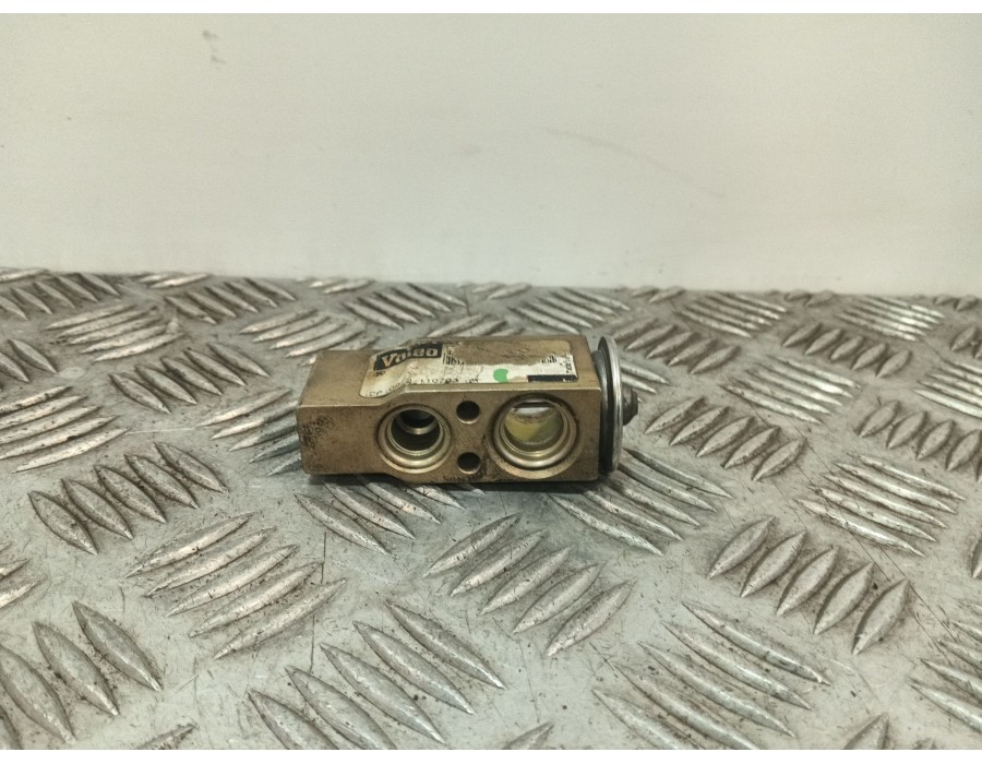 Recambio de valvula expansion para mercedes-benz vito (w638) caja cerrada 2.1 cc referencia OEM IAM 2028300184 651451X 