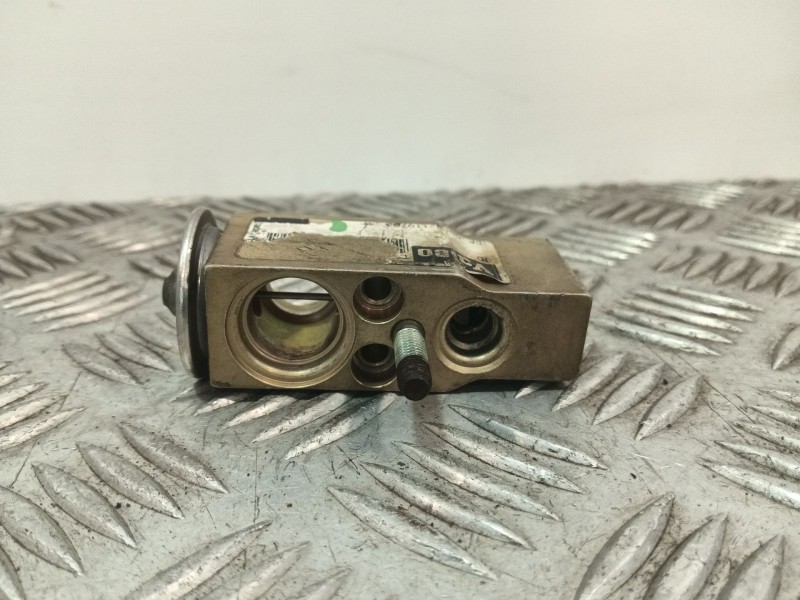 Recambio de valvula expansion para mercedes-benz vito (w638) caja cerrada 2.1 cc referencia OEM IAM 2028300184 651451X 