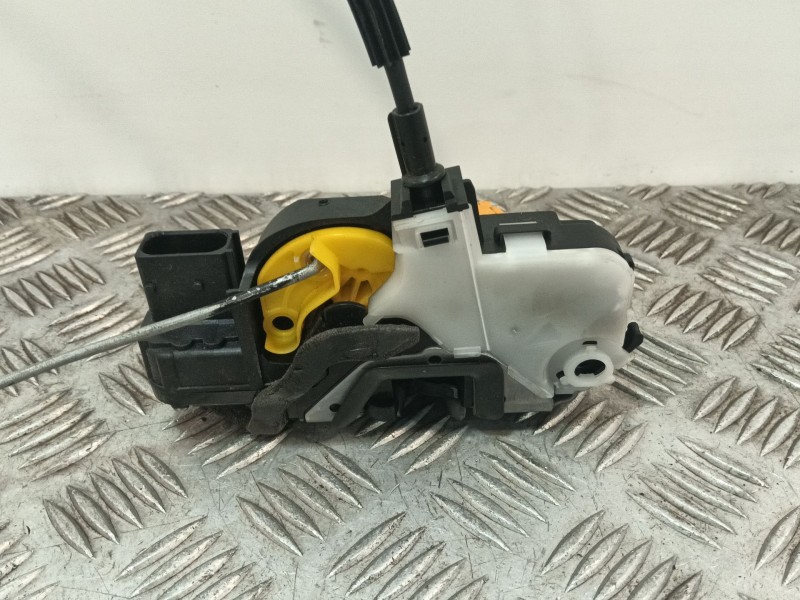 Recambio de cerradura puerta delantera izquierda para chevrolet cruze hatchback (j305) 1.7 d referencia OEM IAM 13579514  