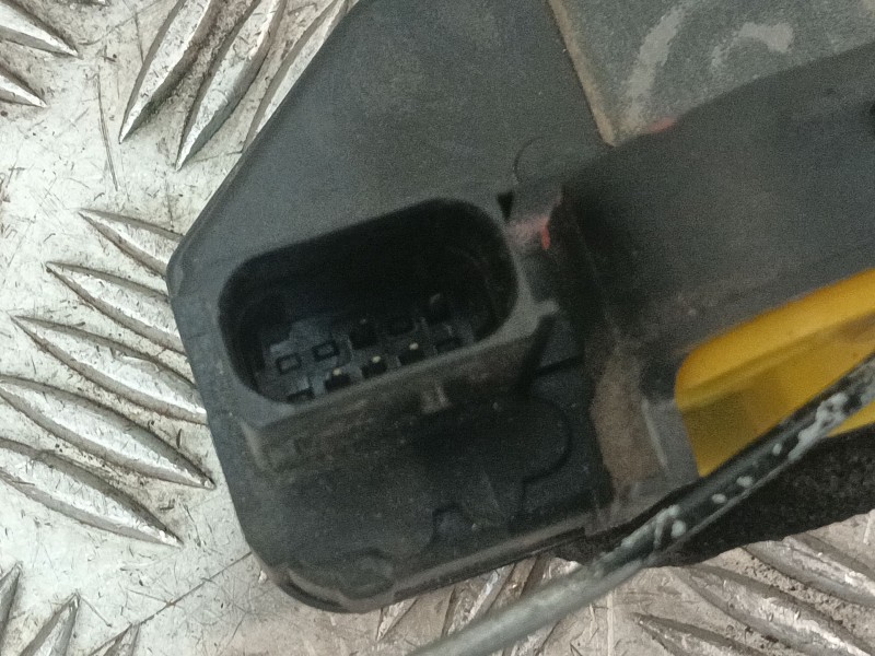 Recambio de cerradura puerta delantera izquierda para chevrolet cruze hatchback (j305) 1.7 d referencia OEM IAM 13579514  