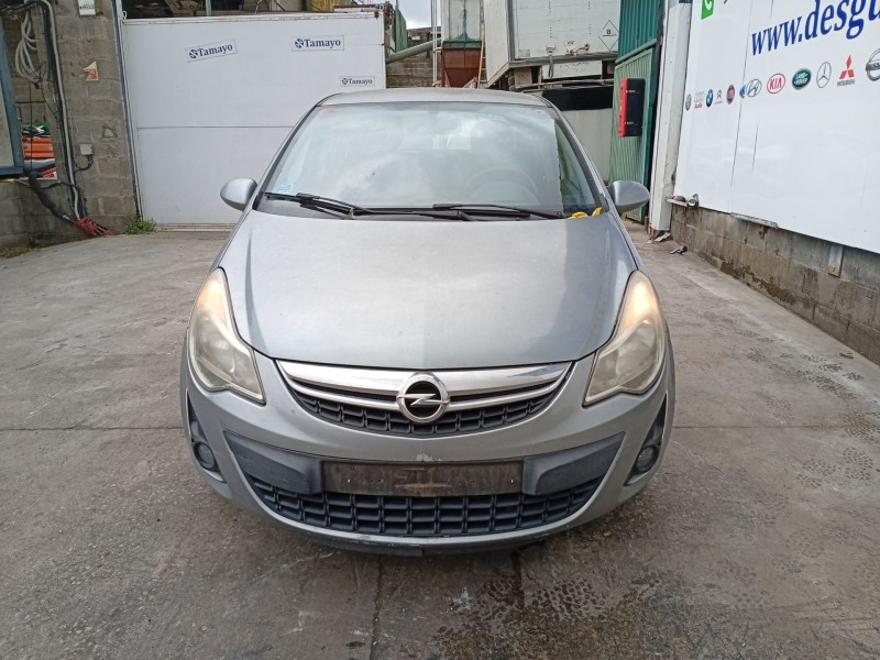opel corsa d (s07) del año 2003
