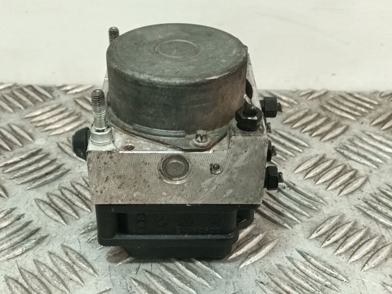 Recambio de abs para hyundai i20 referencia OEM IAM 0265800795 589101J000 0265237019