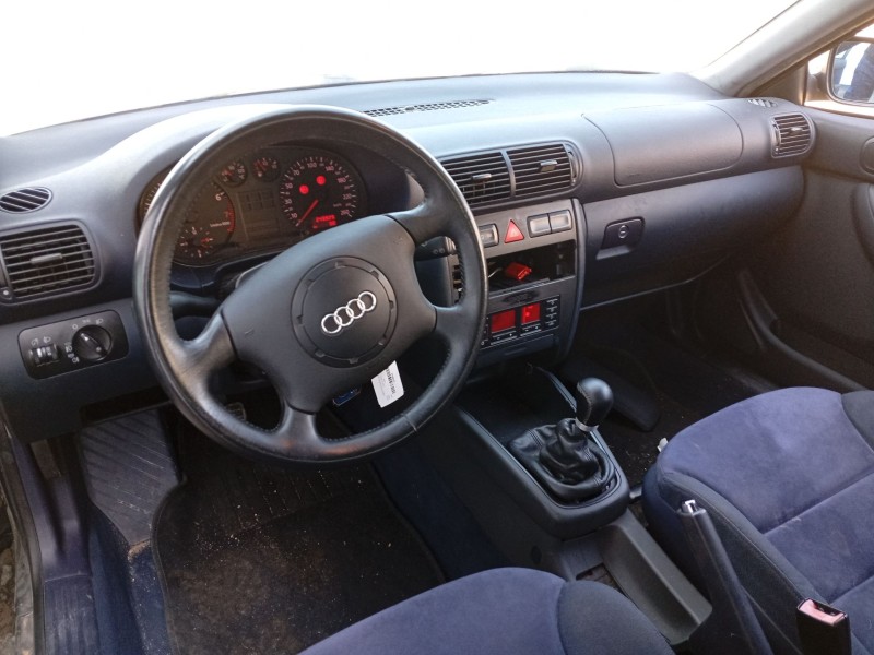 audi a3 (8l1) del año 1998