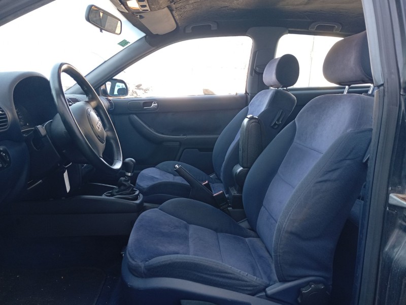 audi a3 (8l1) del año 1998