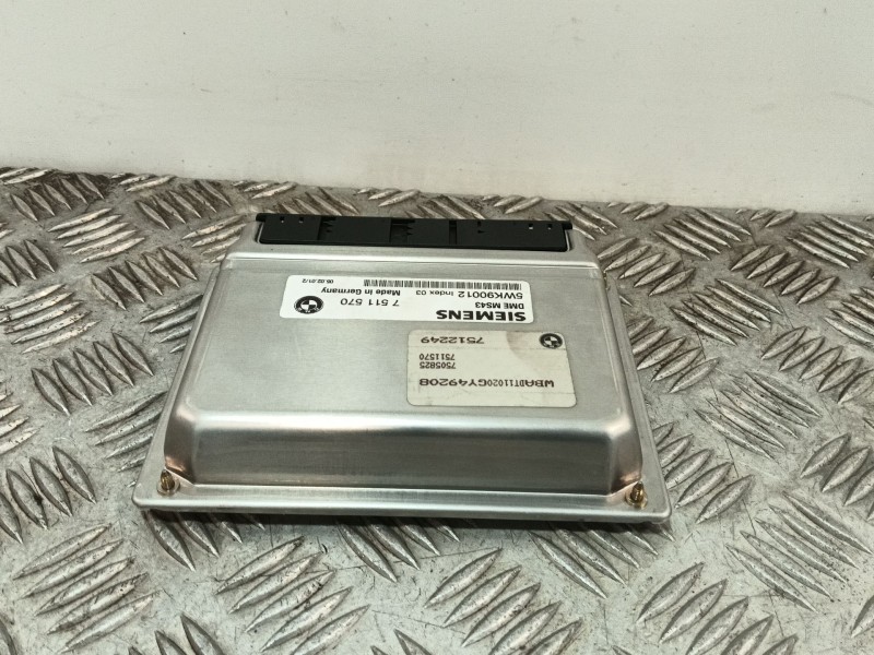 Recambio de centralita motor uce para bmw 5 (e39) 520 i referencia OEM IAM 7511570 5WK90012 