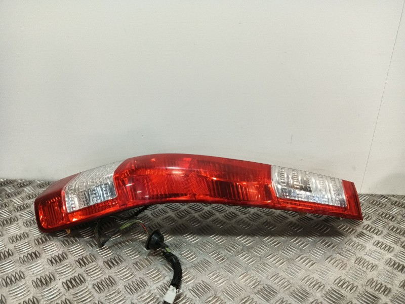 Recambio de piloto trasero derecho para honda cr-v ii (rd_) 2.2 ctdi (rd9) referencia OEM IAM 2VP23803802  