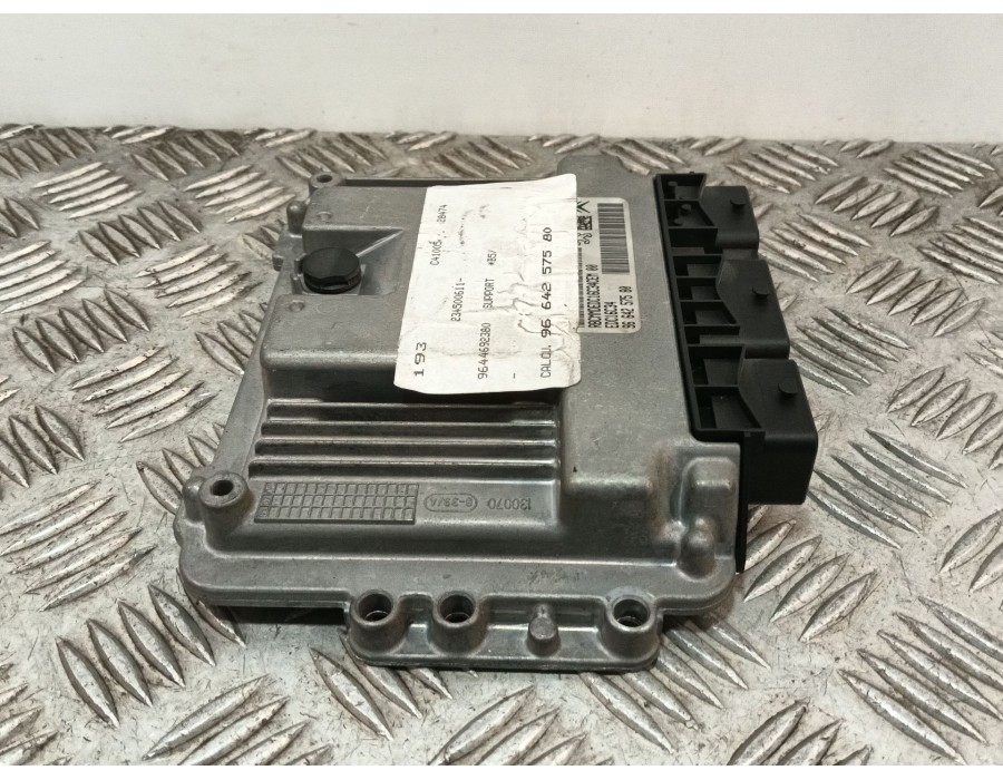 Recambio de centralita motor uce para citroën c4 coupé (la_) 1.6 hdi referencia OEM IAM 9664257580  