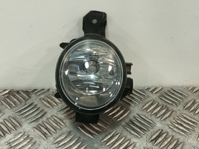 Recambio de faro antiniebla derecho para bmw x3 (e83) 3.0 d referencia OEM IAM 89203669  