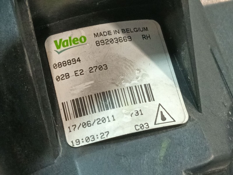 Recambio de faro antiniebla derecho para bmw x3 (e83) 3.0 d referencia OEM IAM 89203669  