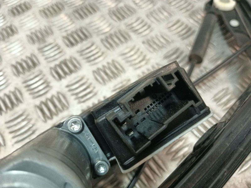 Recambio de elevalunas delantero izquierdo para skoda fabia iii (nj3) 1.0 tsi referencia OEM IAM 2Q2959882 0130822065 