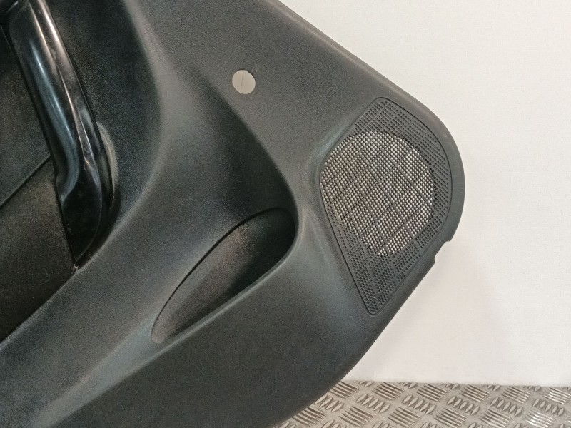 Recambio de guarnecido puerta trasera izquierda para citroën c3 1.2 12v vti referencia OEM IAM 96835052ZD  