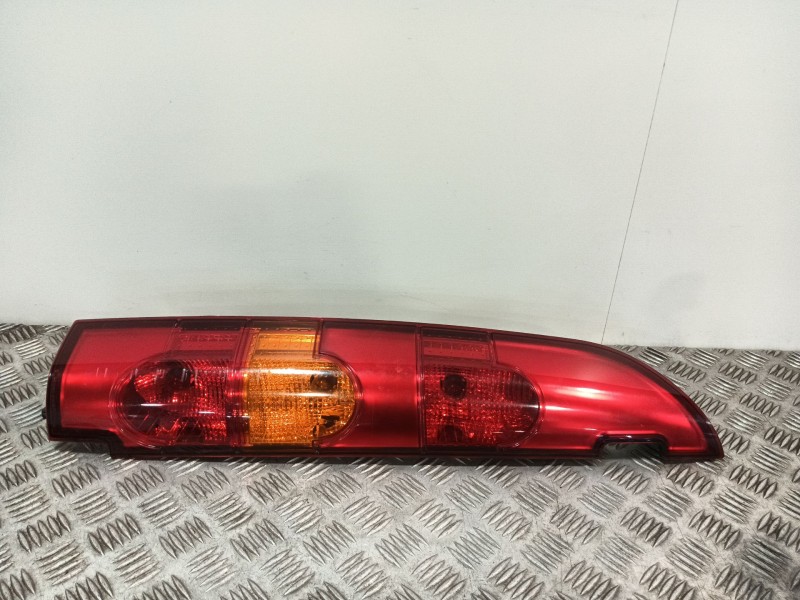 Recambio de piloto trasero izquierdo para renault kangoo express (fc0/1_) 1.5 dci (fc1e) referencia OEM IAM 8200150623  