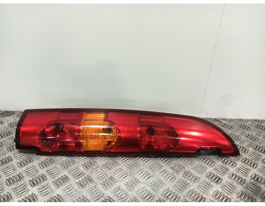 Recambio de piloto trasero izquierdo para renault kangoo express (fc0/1_) 1.5 dci (fc1e) referencia OEM IAM 8200150623  